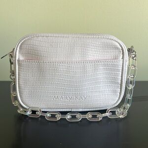 Mary Kay White Purse April Prize 2024 Soar Like Never Before